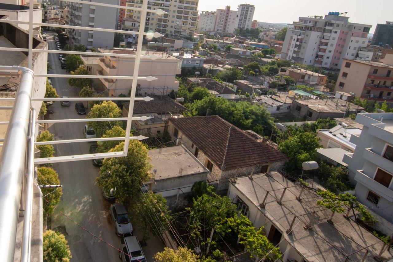Ami Apartament Vlorë Exterior foto