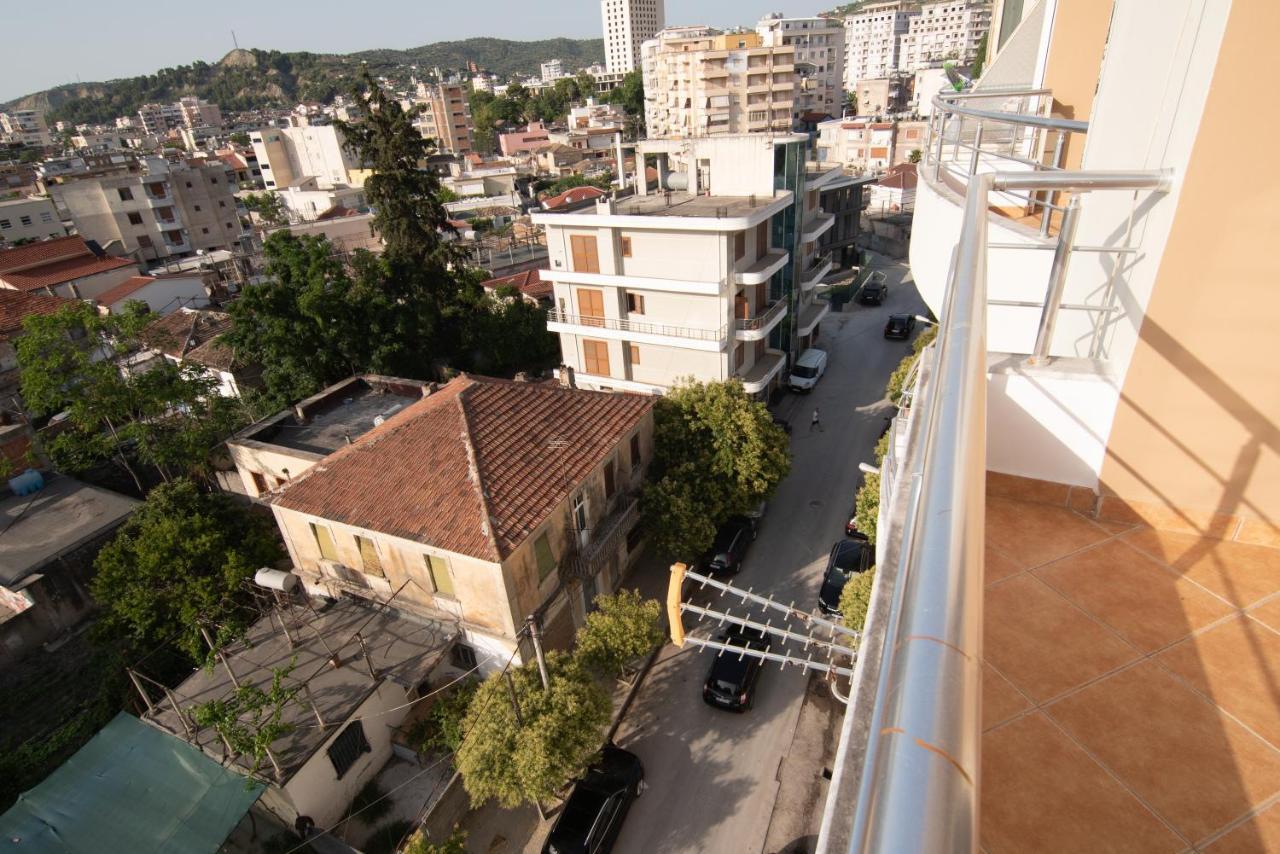 Ami Apartament Vlorë Exterior foto