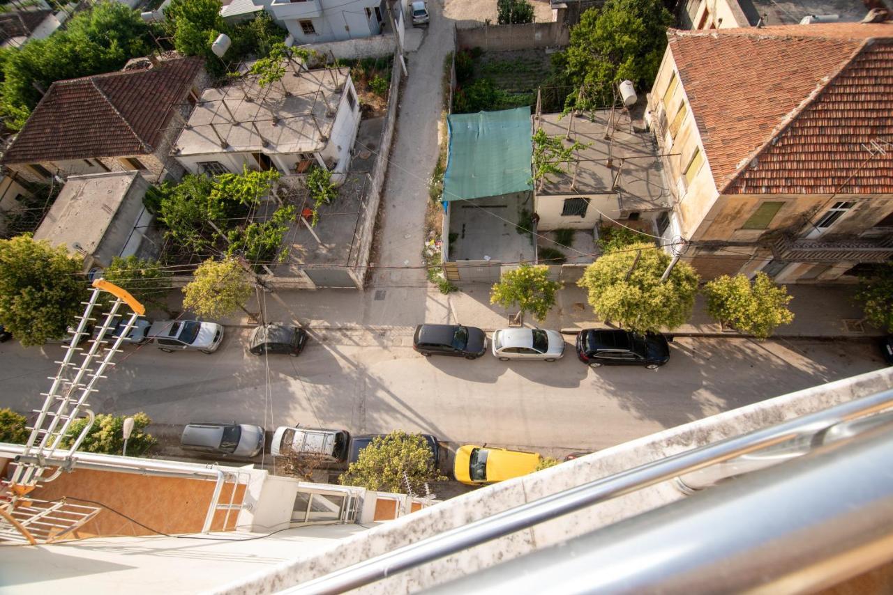 Ami Apartament Vlorë Exterior foto